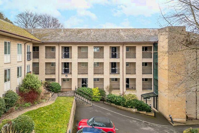 1 Bedroom Apartment To Rent In Camden Row, Bath, BA1