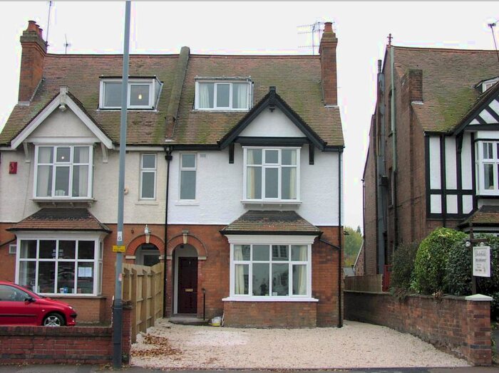 1 Bedroom Flat To Rent In Emscote Road, Warwick, CV34