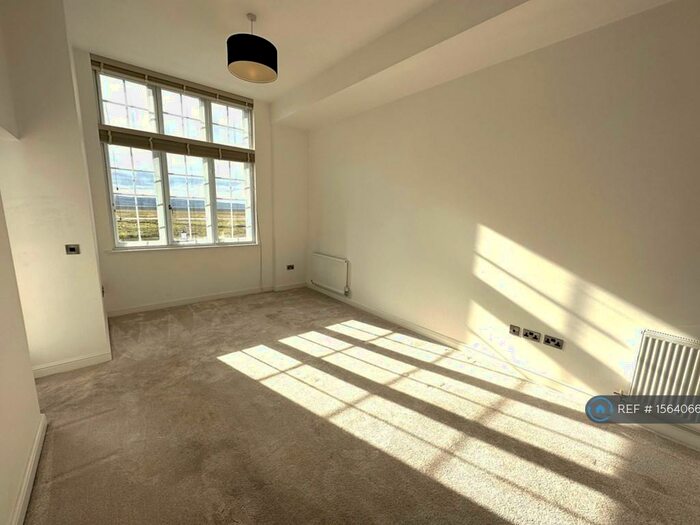 1 Bedroom Flat To Rent In Grenfell Park, Parkgate, Neston, CH64