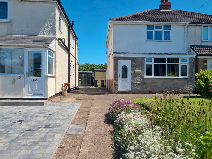 3 Bedroom Semi-Detached House To Rent In Pelsall Lane, Walsall, WS4