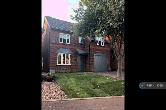 4 Bedroom Detached House To Rent In Leen Valley Way, Hucknall, Nottingham, NG15