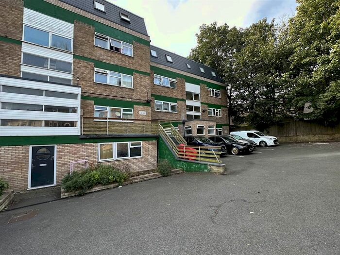 1 Bedroom Flat To Rent In Downton Court, Brook Street, Luton, LU3