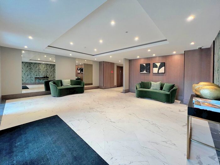 2 Bedroom Flat To Rent In Holland House, Parr\'s Way, London, W6