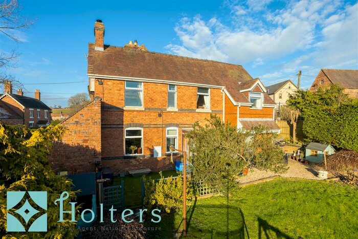 3 Bedroom Link Detached House For Sale In Tenbury Road, Clee Hill, Ludlow, SY8