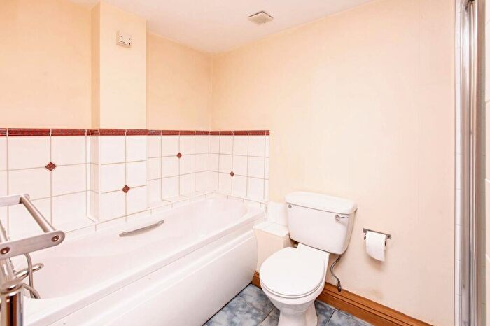 2 Bedroom Barn Conversion To Rent In Backwell Common, Backwell, BS48