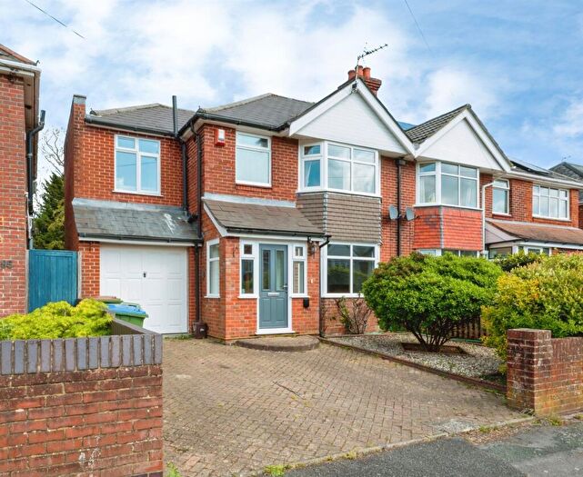 4 Bedroom Semi Detached House For Sale In Archery Grove, Southampton, SO19