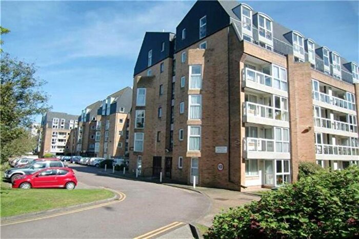 1 Bedroom Retirement Property To Rent In Homepine House, Sandgate Road, Folkestone, CT20