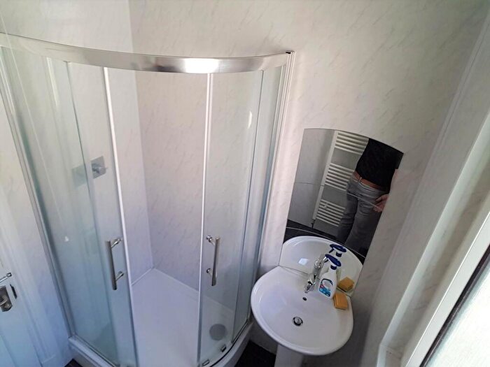 4 Bedroom House To Rent In Hawthorne Ave, Uplands, Swansea, SA2