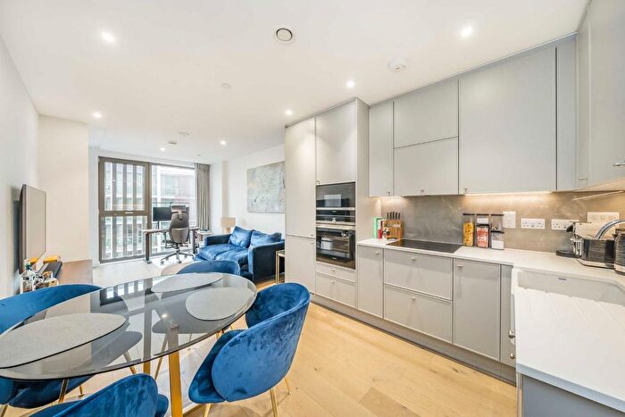 1 Bedroom Flat For Sale In Upper Richmond Road, Wandsworth, SW15