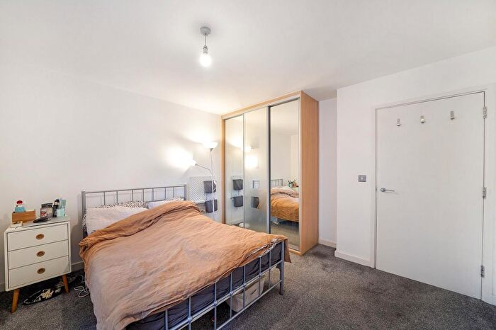 1 Bedroom Flat To Rent In Maha Building, Merchant Street, London, E3