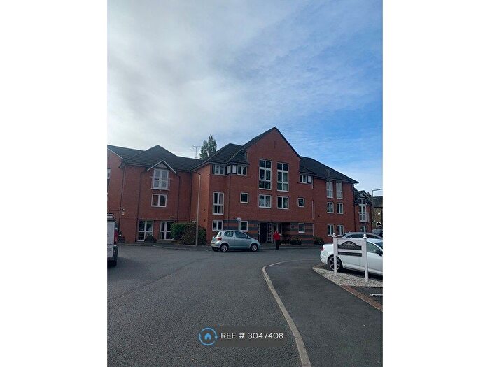 1 Bedroom Flat To Rent In Davies Court, Stockport, SK6