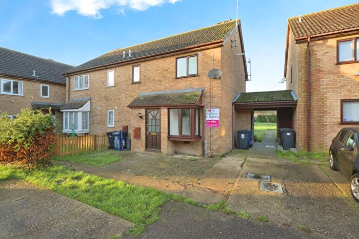 1 Bedroom Cluster House For Sale In All Saints Way, Sawtry, Huntingdon, PE28