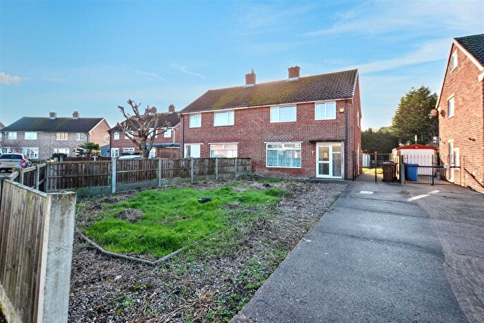 3 Bedroom Semi Detached House For Sale In Baslow Close, Sawley, NG10