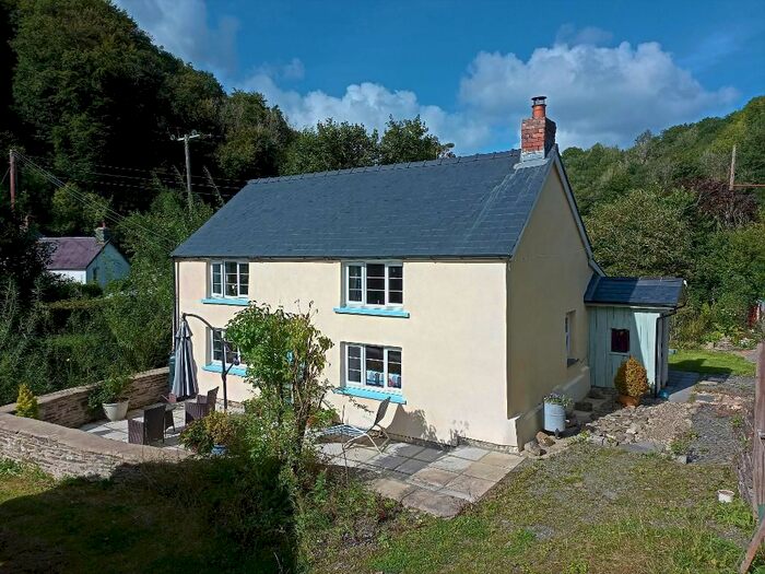 2 Bedroom Cottage For Sale In Cwm-Morgan, Newcastle Emlyn, Carmarthenshire, SA38