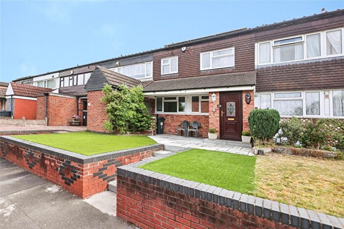 3 Bedroom Terraced House For Sale In Sumburgh Croft, Birmingham, West Midlands, B35