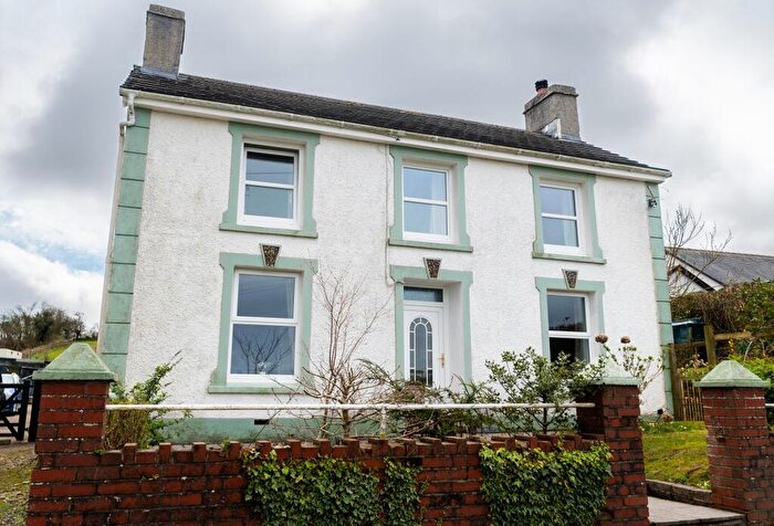 4 Bedroom Detached House For Sale In Ciliau Aeron, Lampeter, SA48