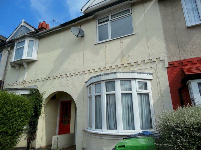 3 Bedroom Terraced House To Rent In Dunsford Road, Smethwick, B66