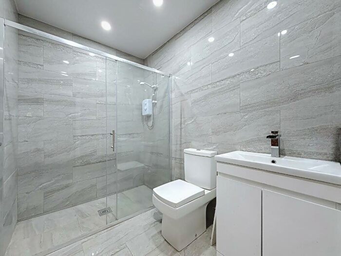 2 Bedroom Apartment To Rent In Ground Floor - Whitchurch Road, Heath, Cardiff, CF14