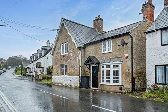 2 Bedroom Semi Detached House For Sale In Post Cottages High Street, PO38