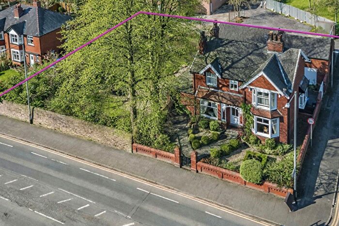 4 Bedroom Detached House For Sale In Park Road, Chorley, PR7