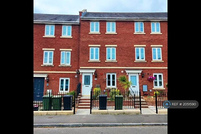 4 Bedroom Terraced House To Rent In Royal Crescent, Exeter, EX2