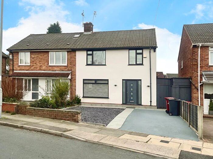 3 Bedroom Semi-Detached House To Rent In Hurst Park Drive, Liverpool, Merseyside, L36