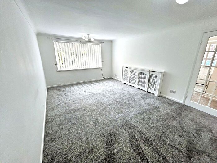2 Bedroom Bungalow For Sale In Windsor Close, Whickham, Newcastle Upon Tyne, NE16