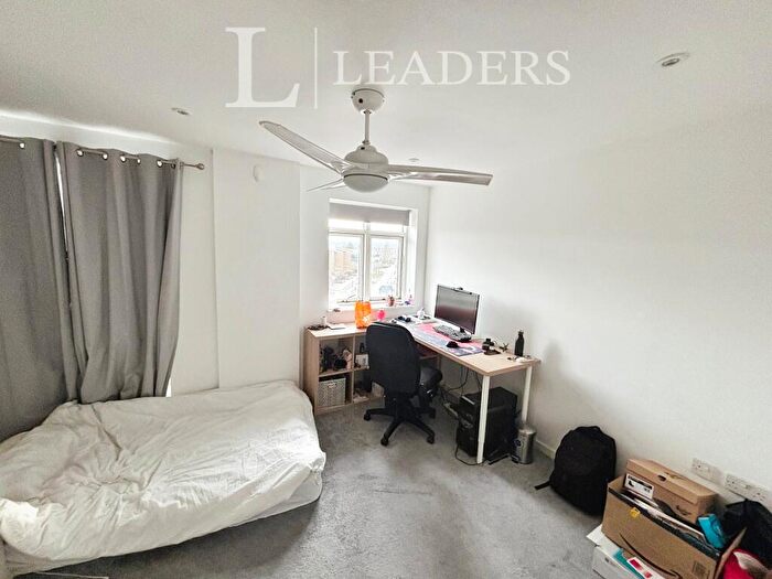 2 Bedroom Apartment To Rent In The Belvedere, Homerton Street, CB2