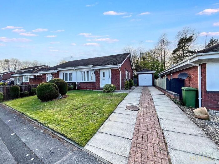 2 Bedroom Semi Detached Bungalow For Sale In Marina View, Hebburn, NE31