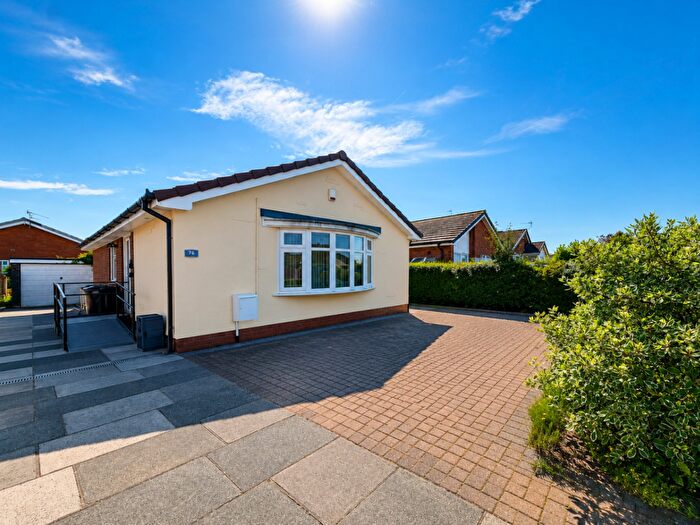 3 Bedroom Detached Bungalow For Sale In Kingston Crescent, Southport, Merseyside, PR9