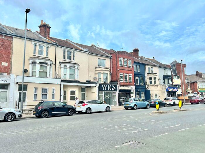 2 Bedroom Flat To Rent In London Road, Portsmouth, PO2
