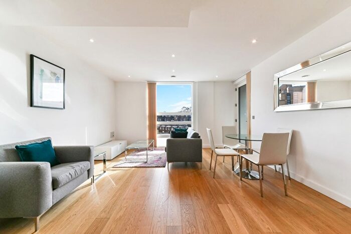 1 Bedroom Flat To Rent In Holland Park Avenue, Holland Park, London, W11
