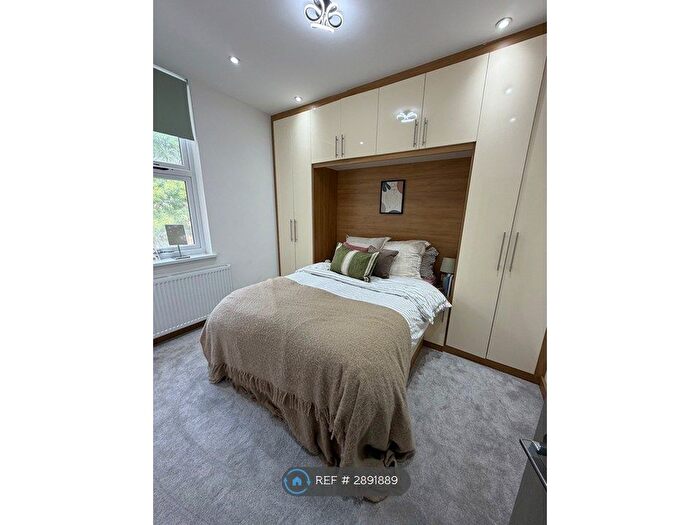 1 Bedroom Flat To Rent In Carshalton Road, Sutton, SM1