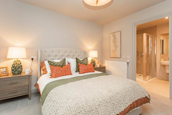 2 Bedroom Bungalow For Sale In Herne Bay Gardens, Herne Bay, Kent, CT6