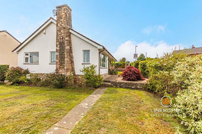 2 Bedroom Bungalow For Sale In Corbiere Avenue, Poole, BH12