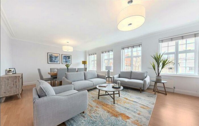 3 Bedroom Apartment To Rent In Circus Road, St John's Wood, London, NW8