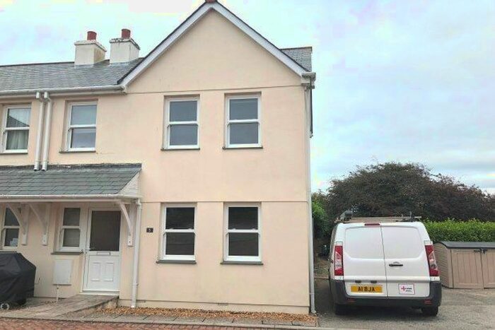 3 Bedroom Property To Rent In Danny's Parc, St. Agnes, TR5