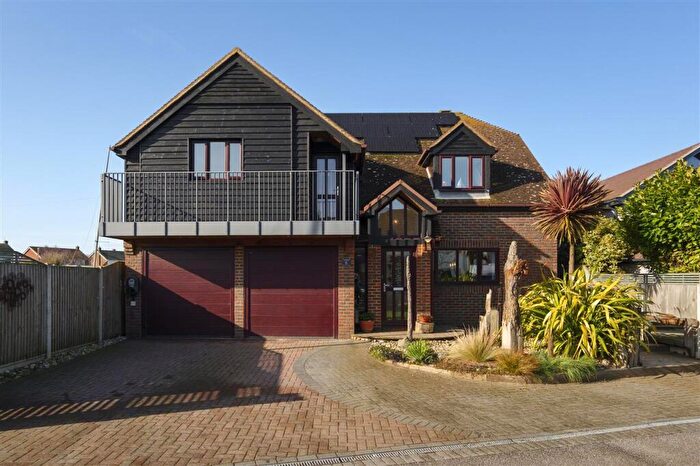 5 Bedroom Detached House For Sale In Hengist Road, Birchington-On-Sea, CT7