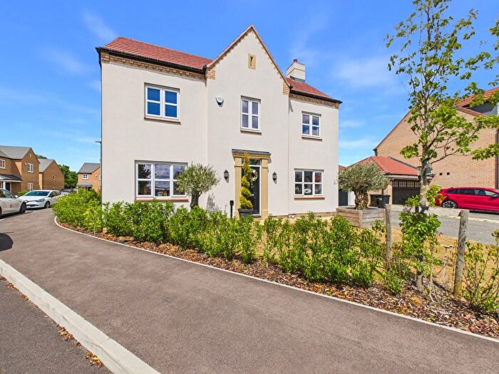 4 Bedroom Detached House For Sale In Wales Drive, Gamlingay, Sandy, Bedfordshire, SG19