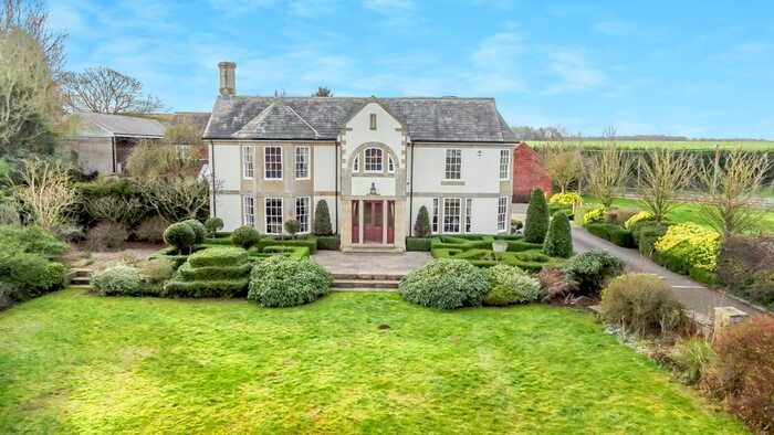 4 Bedroom Farmhouse For Sale In Wilsic, Doncaster, DN11