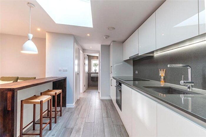 1 Bedroom Apartment For Sale In Eagle Yard, Great Eastern Street, Cambridge, CB1