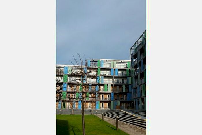 2 Bedroom Flat To Rent In Warren Close, Cambridge, CB2