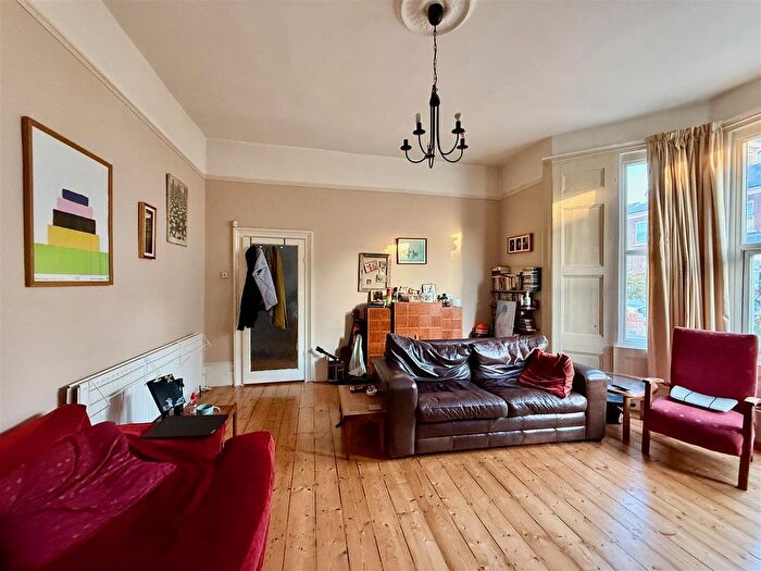 4 Bedroom Property For Sale In Vartry Road, London, N15