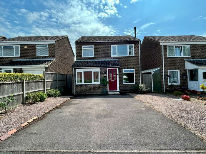 3 Bedroom House To Rent In Fury Way, Hill Head, PO14