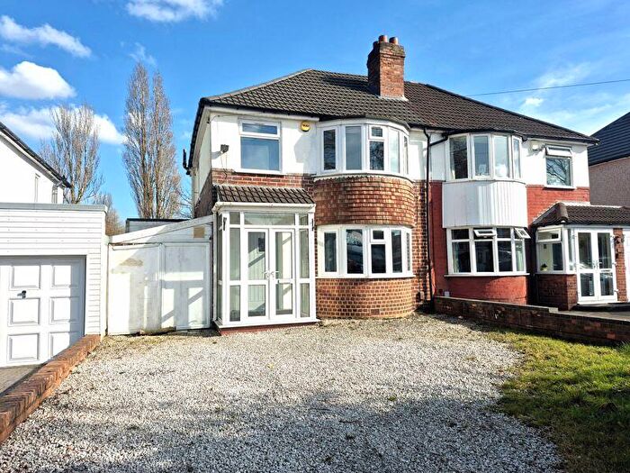 3 Bedroom Semi-Detached House To Rent In Westwood Road, Sutton Coldfield, B73
