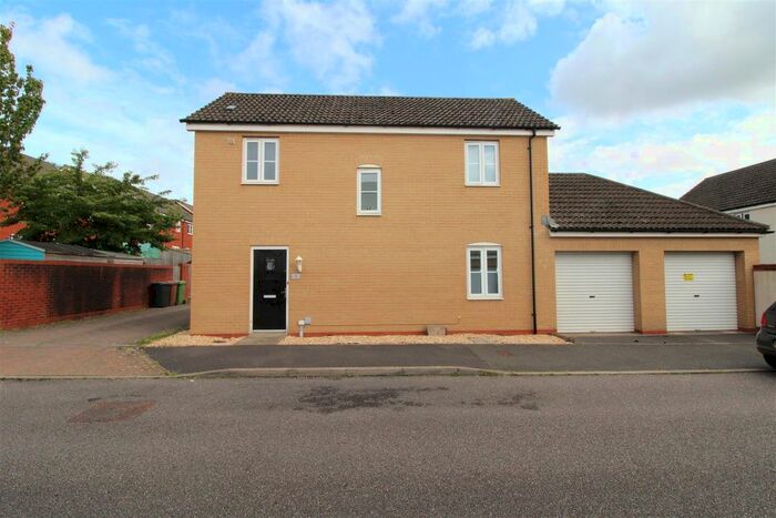 3 Bedroom Property To Rent In Robert Davy Road, Exeter, EX2