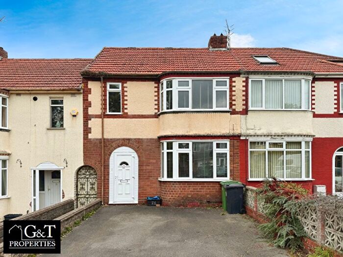 3 Bedroom Terraced House For Sale In Quarry Road, Dudley, DY2