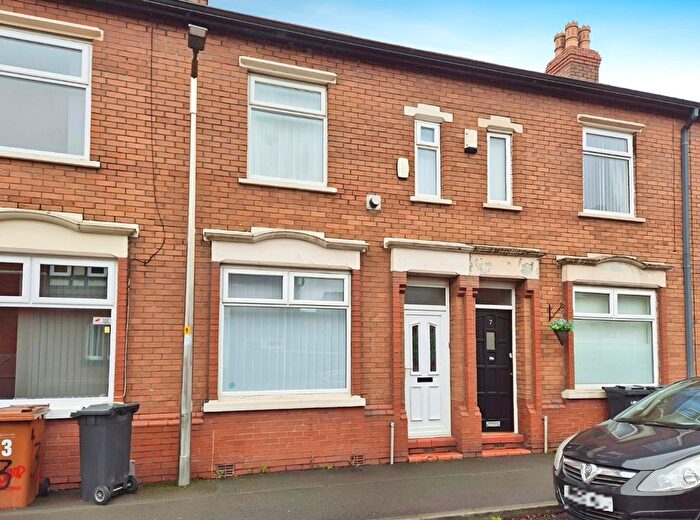 2 Bedroom Terraced House To Rent In Lonsdale Avenue, Stockport, Greater Manchester, SK5