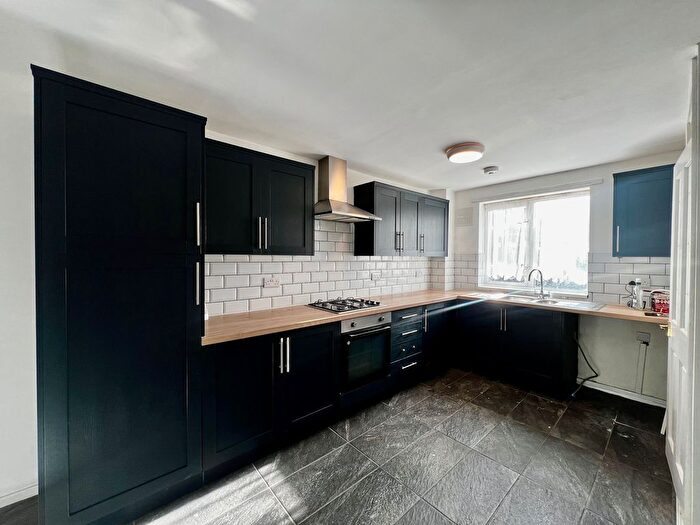 3 Bedroom Property To Rent In Harewood Close, Eastleigh, SO50