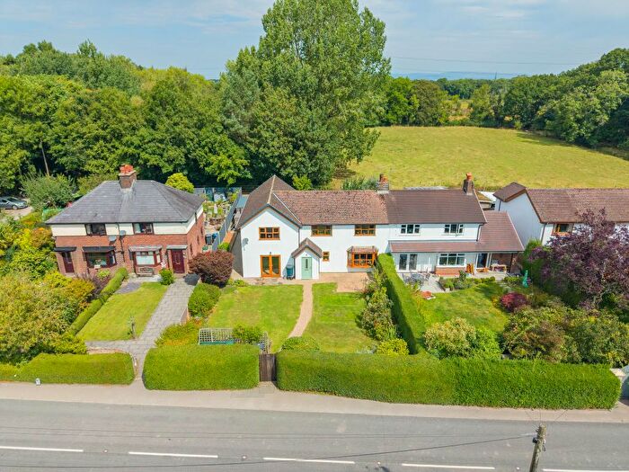 4 Bedroom Semi Detached House For Sale In Lindle Lane, Hutton, PR4